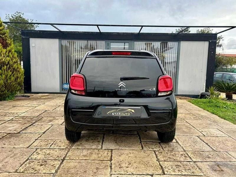Usado Citroën C1 Feel 68 HP (50 kW) 2018 Preto Citadino