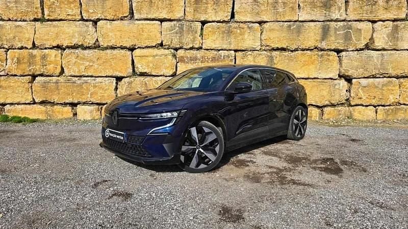 Azul Usado 2023 Renault Mégane | € 29.500 (Preço justo) - Imagem 1/4