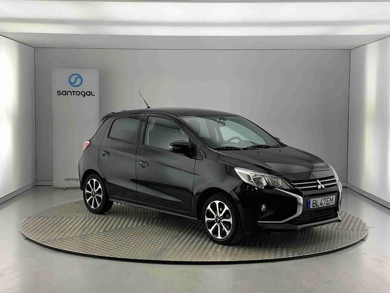 Usado Mitsubishi Space Star Edition 71 HP (52 kW) 2024 Preto Citadino