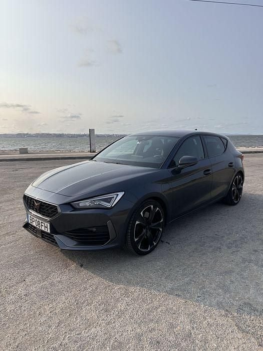 Usado 2022 Cupra Leon VZ2 Sedan | € 28.500 (Preço justo) - Imagem 1/4