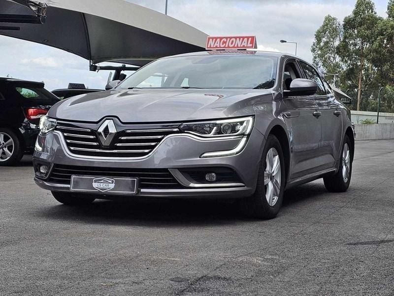 Cinzento Usado 2018 Renault Talisman | € 20.500 (Caro) - Imagem 1/4