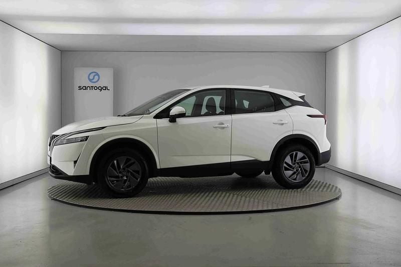 Usado Nissan Qashqai Acenta 140 HP (102 kW) 2024 Branco SUV