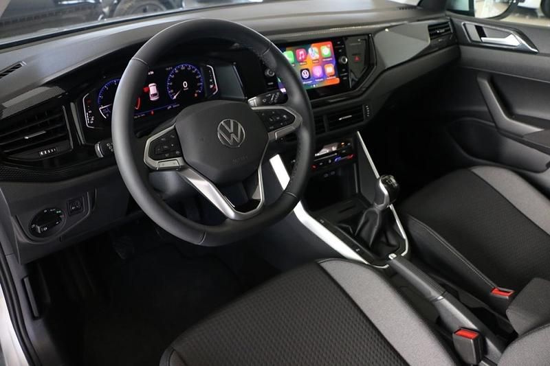 Usado VW Taigo 95 HP (69 kW) 2024 Cinzento SUV