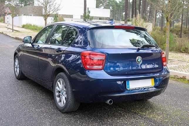 Usado BMW 116 116 HP (85 kW) 2011 Azul Citadino