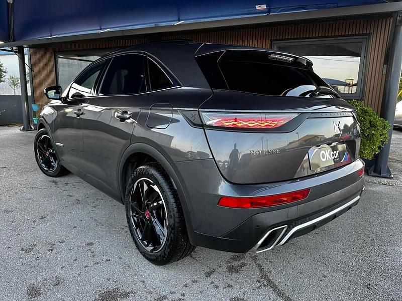 Usado DS Automobiles DS7 Crossback 225 HP (165 kW) 2022 Cinzento SUV