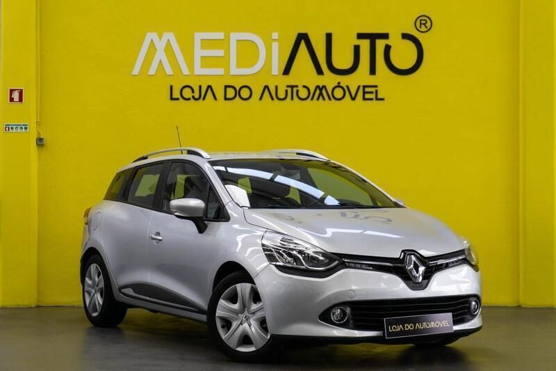 Cinzento Usado 2015 Renault Clio IV | € 9.990 (Bom preço) - Imagem 1/4