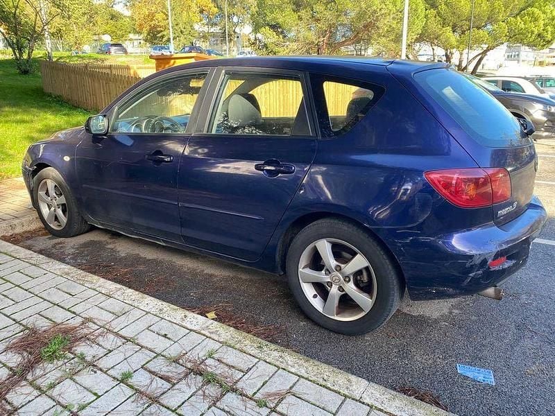 Usado 2004 Mazda 3 Sedan | € 2.800 - Imagem 1/4