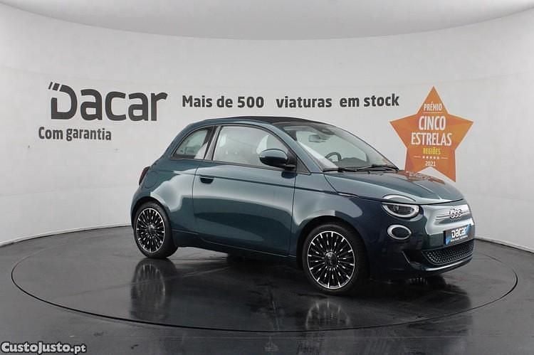 Usado Fiat 500e Icon 86 kW (118 HP) 2022 Azul