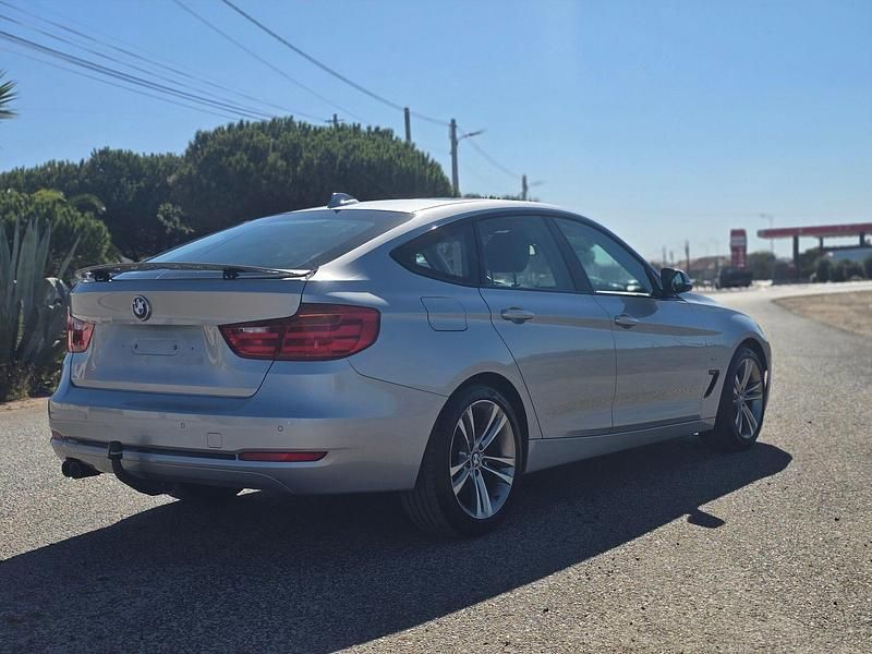 Usado BMW 320 Gran Turismo Sport Line 190 HP (139 kW) 2016 Cinza