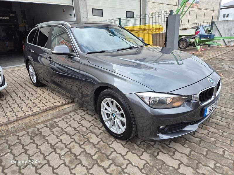 Usado BMW 318 Exclusive 143 HP (105 kW) 2014 Cinza Carrinha
