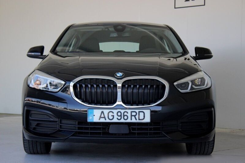 Preto Usado 2021 BMW 116 Citadino | € 23.900 (Bom preço) - Imagem 1/4