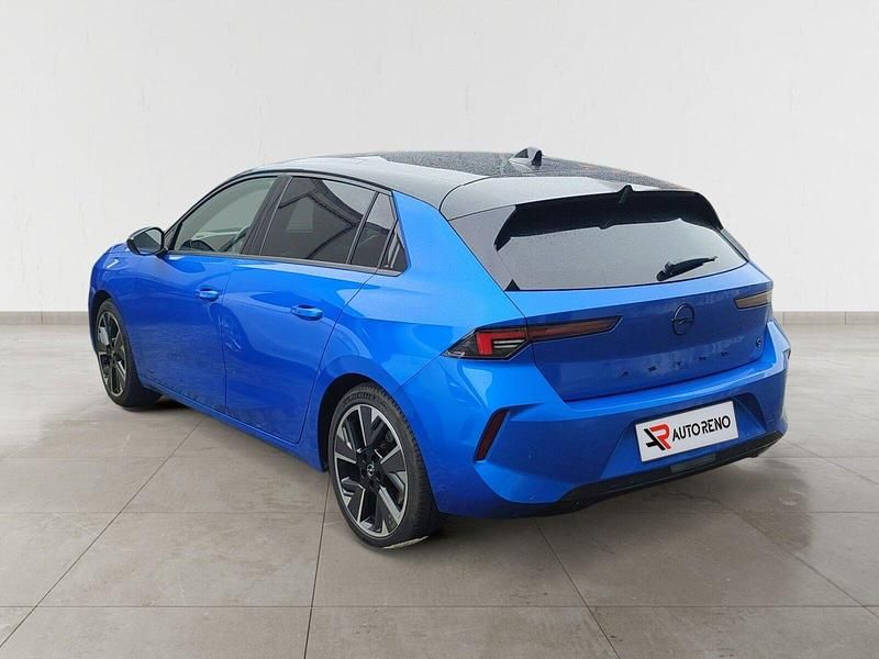Usado Opel Astra 114 kW (156 HP) 2023 Azul