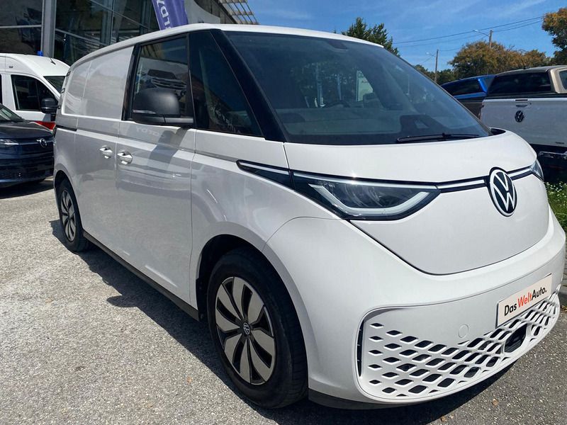Usado VW ID. Buzz Pro 210 kW (286 HP) 2024 Branco Monovolume