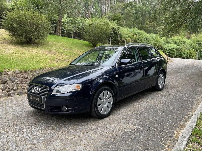 Azul Usado 2005 Audi A4 Carrinha | € 9.750 - Imagem 1/4