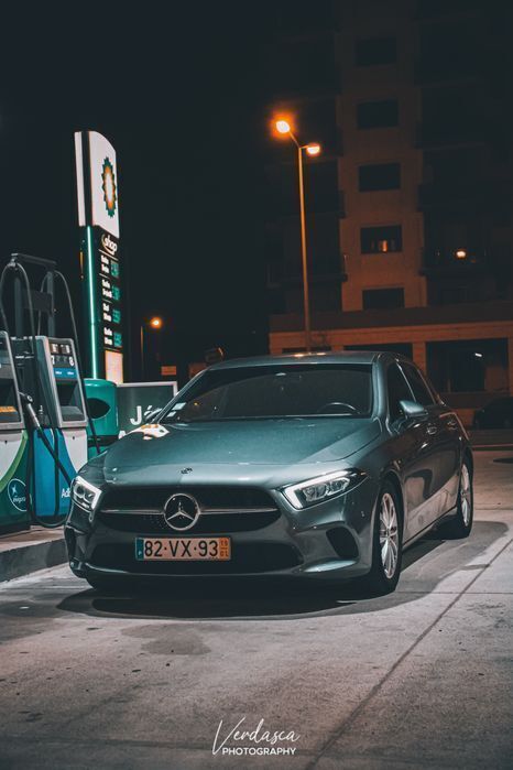 Usado 2019 Mercedes A180 Sedan | € 25.000 - Imagem 1/4