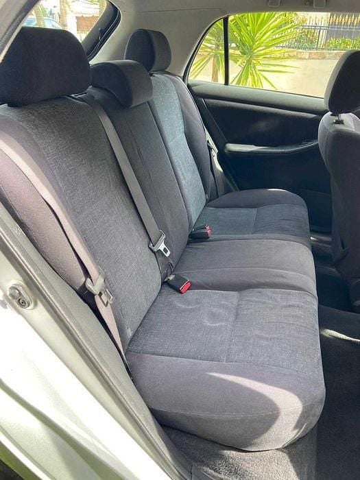 Usado 2002 Toyota Corolla Sedan | € 2.750 (Bom preço) - Imagem 1/4