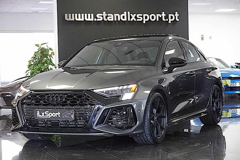 Usado Audi A3 400 HP (294 kW) 2023 Cinzento Sedan