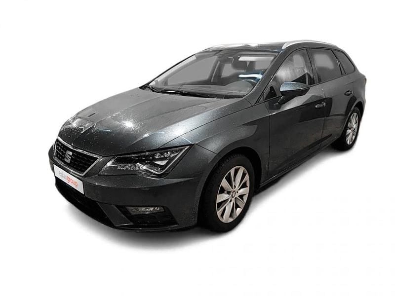 Usado Seat Leon Style 115 HP (84 kW) 2019 Cinza Carrinha