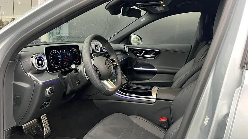 Usado Mercedes E300 Advanced Plus 313 HP (230 kW) 2025 Cinzento hightech Carrinha