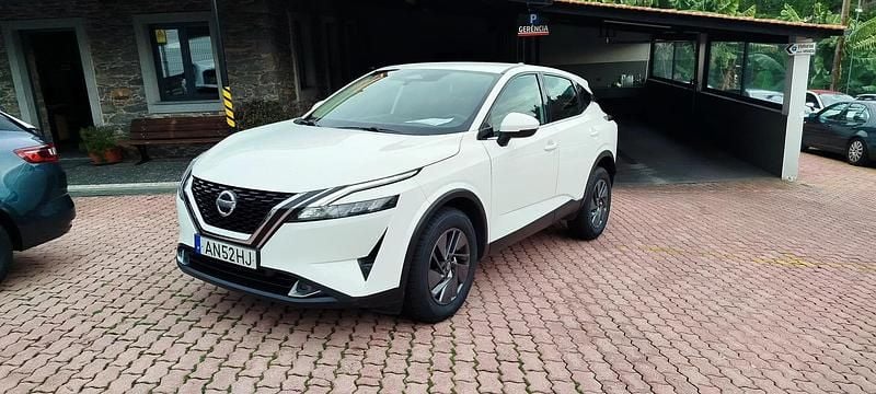 Branco Usado 2022 Nissan Qashqai Acenta SUV | € 23.950 (Preço elevado) - Imagem 1/4