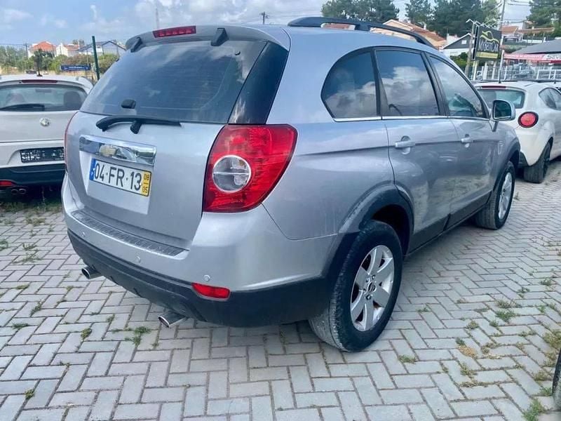 Usado Chevrolet Captiva LT 150 HP (110 kW) 2008 Cinza SUV