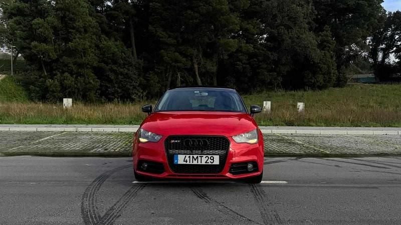 Usado Audi A1 90 HP (66 kW) 2012 Vermelho Citadino