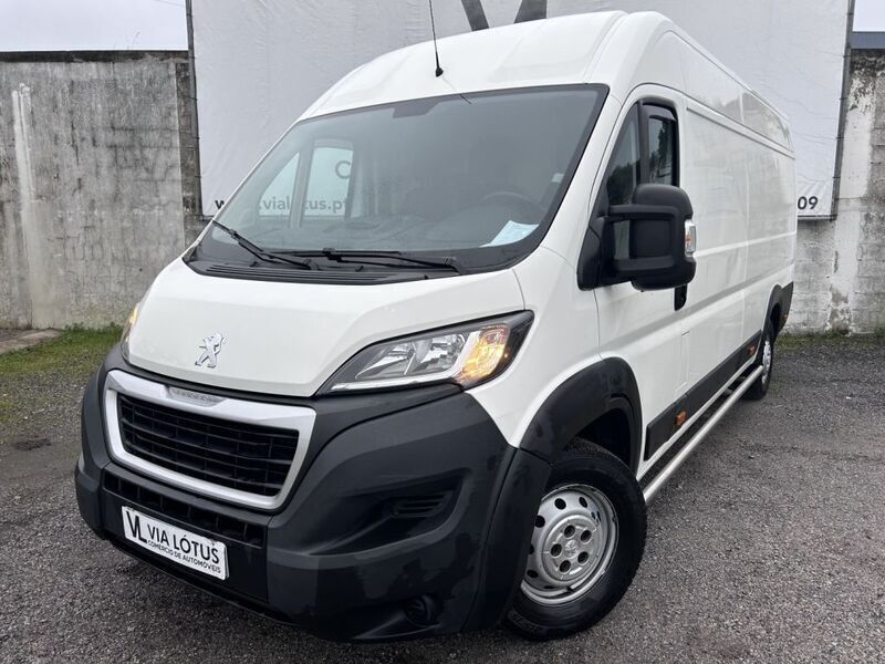 Branco Usado 2020 Peugeot Boxer Van | € 22.500 (Caro) - Imagem 1/4