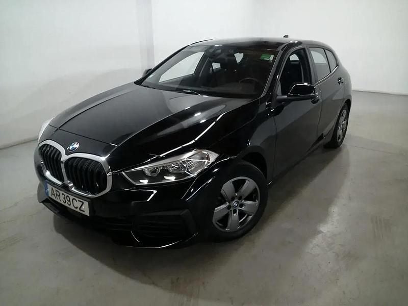 Preto Usado 2022 BMW 116 Advantage Citadino | € 22.990 (Preço justo) - Imagem 1/4