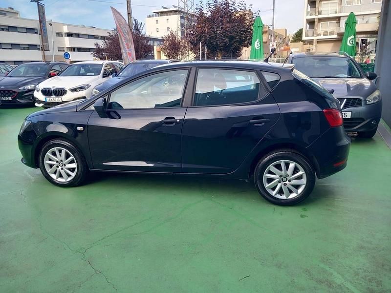 Usado Seat Ibiza 75 HP (55 kW) 2016 Preto