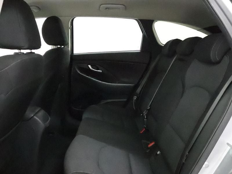 Usado Hyundai i30 Style 120 HP (88 kW) 2022 Cinza Carrinha