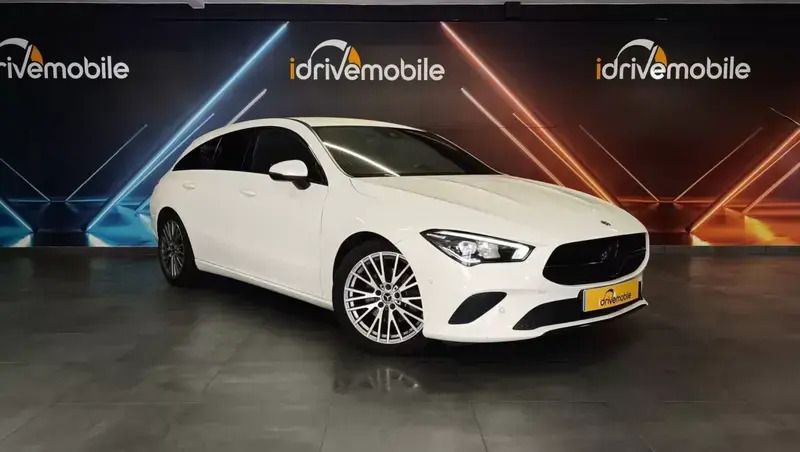 Branco Usado 2021 Mercedes CLA180 Shooting Brake AMG line Carrinha | € 28.890 (Preço justo) - Imagem 1/4