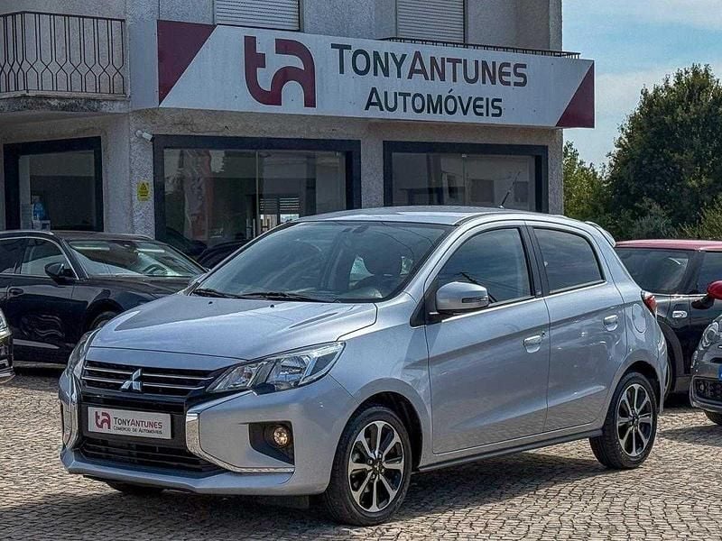 Cinzento Usado 2023 Mitsubishi Space Star | € 14.500 (Preço justo) - Imagem 1/4