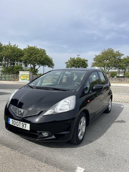 Usado 2009 Honda Jazz Citadino | € 5.900 - Imagem 1/4