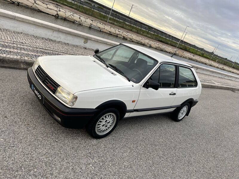 Branco Usado 1992 VW Polo Coupé | € 9.900 - Imagem 1/4