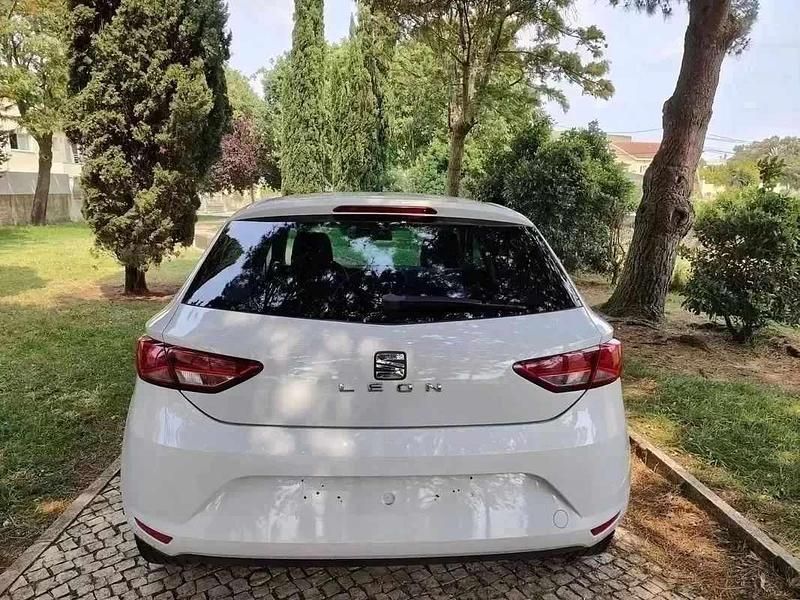 Usado Seat Leon Ecomotive 150 HP (110 kW) 2014 Branco