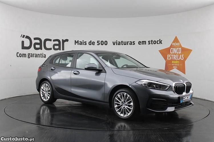 Cinza Usado 2021 BMW 116 Citadino | € 20.499 (Preço justo) - Imagem 1/1