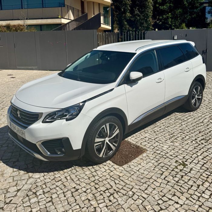 Usado 2018 Peugeot 5008 Monovolume | € 13.990 (Super Preço) - Imagem 1/4