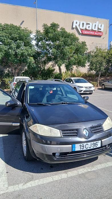 Usado 2006 Renault Mégane II Sedan | € 2.750 (Preço justo) - Imagem 1/4