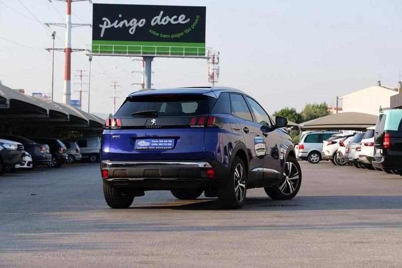 Usado Peugeot 3008 131 HP (96 kW) 2018 Azul Citadino
