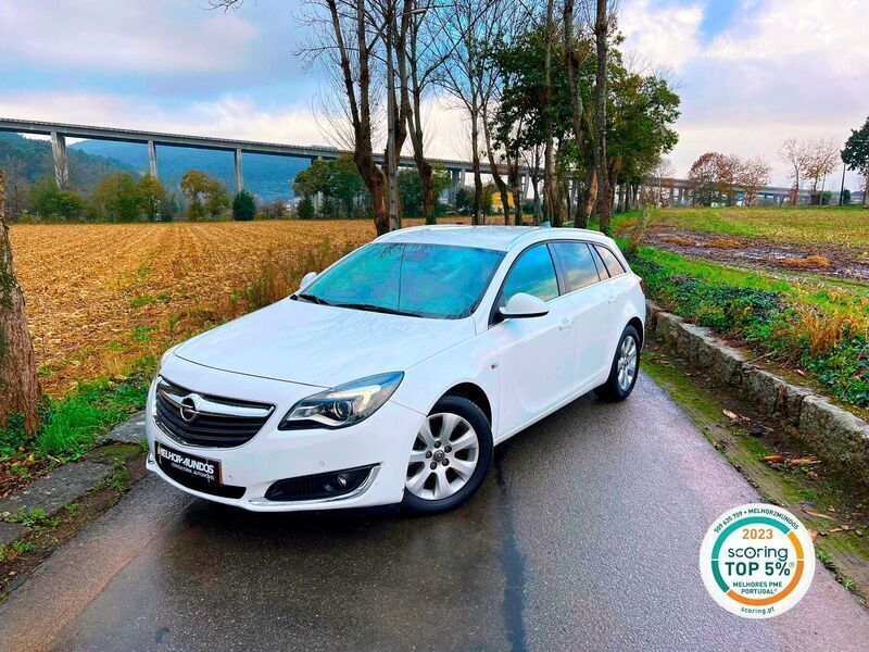 Branco Usado 2015 Opel Insignia Executive Carrinha | € 12.350 (Preço elevado) - Imagem 1/4