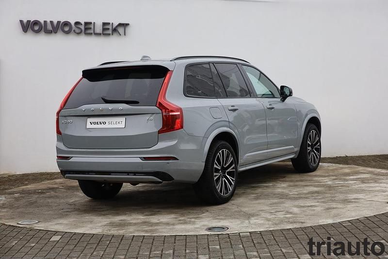 Usado Volvo XC90 Plus 455 HP (334 kW) 2023 Cinza platina SUV