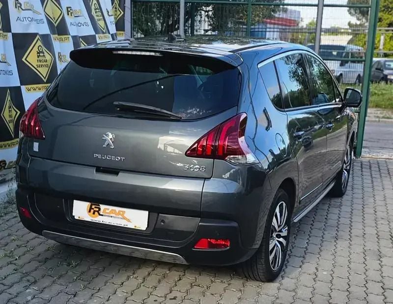 Usado Peugeot 3008 200 HP (147 kW) 2014 Prata SUV