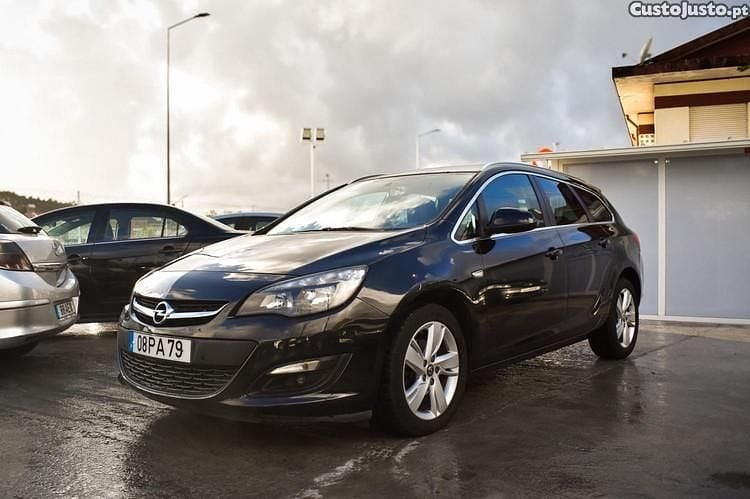 Preto Usado 2014 Opel Astra Carrinha | € 7.950 (Preço justo) - Imagem 1/1