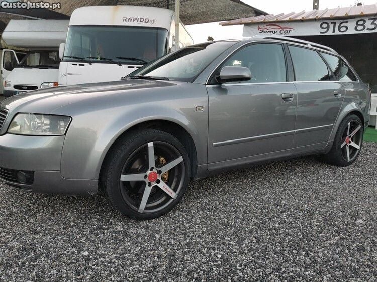 Cinza Usado 2002 Audi A4 | € 5.490 (Preço justo) - Imagem 1/1