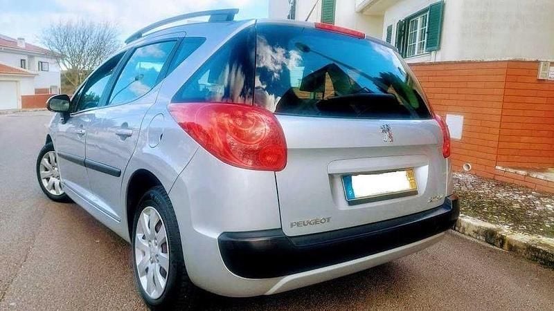 Usado Peugeot 207 90 HP (66 kW) 2008 Carrinha