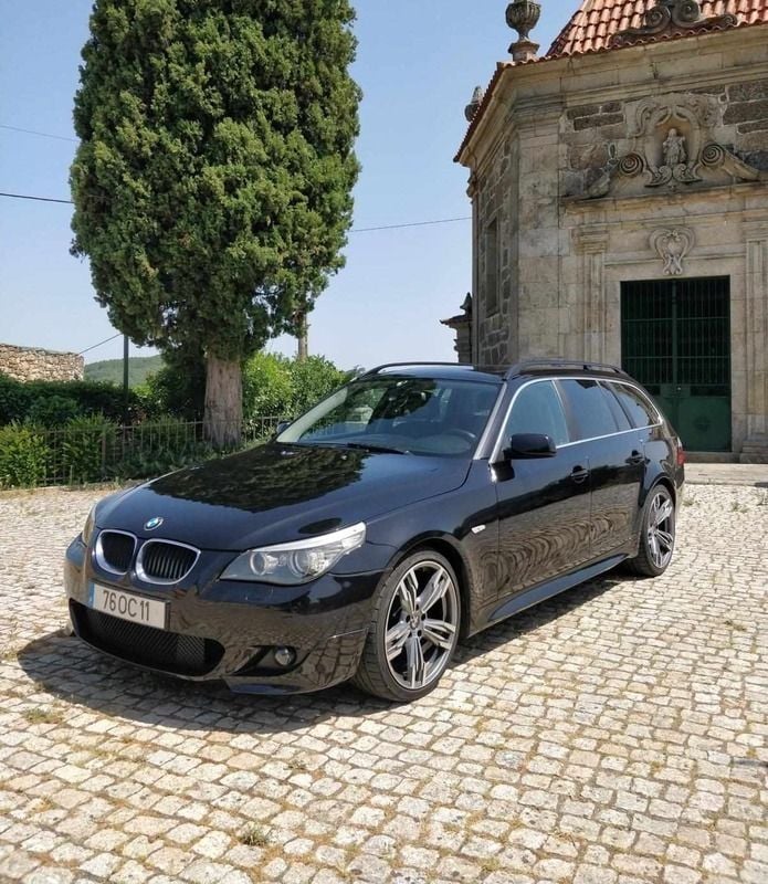 Preto Usado 2007 BMW 520 Sport Line Carrinha | € 8.600 (Super Preço) - Imagem 1/4