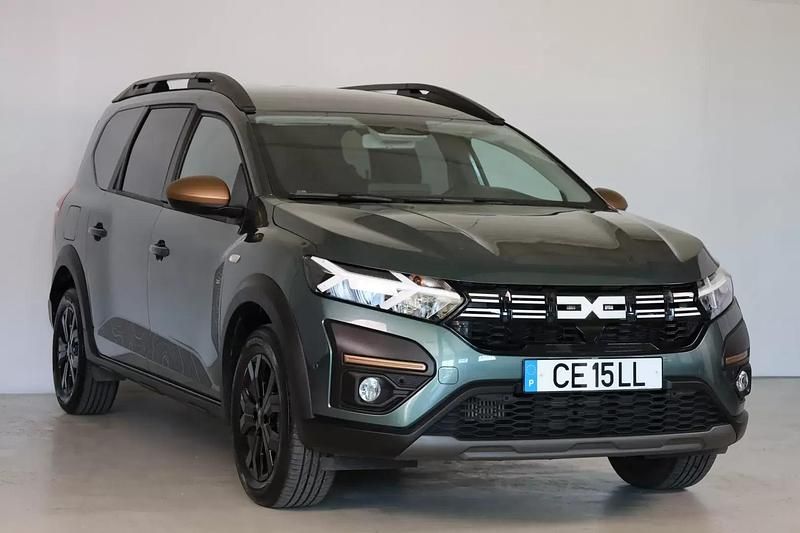 Usado Dacia Jogger Extreme 101 HP (74 kW) 2025 Outro Monovolume