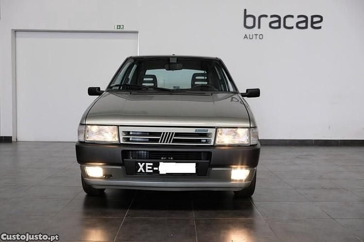 Usado Fiat Uno 55 HP (40 kW) 1991 Cinza Citadino