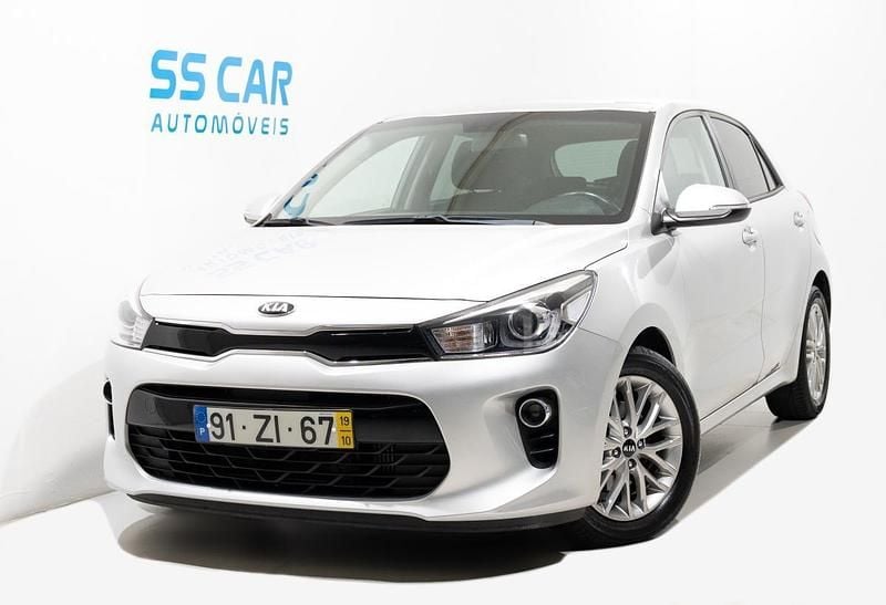 Cinza Usado 2019 Kia Rio | € 13.490 (Preço justo) - Imagem 1/4