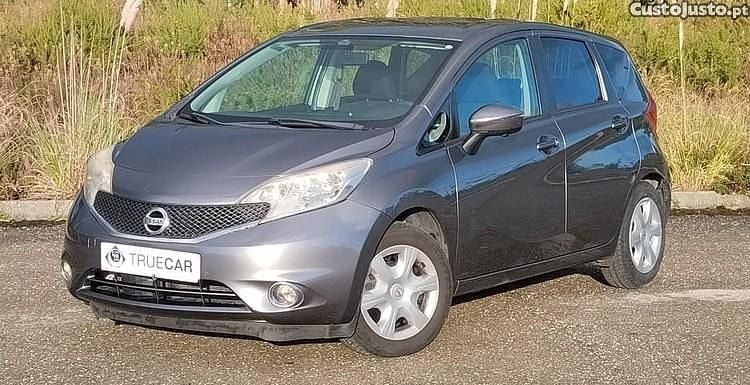 Usado Nissan Note 360º 80 HP (58 kW) 2014 Cinza Citadino